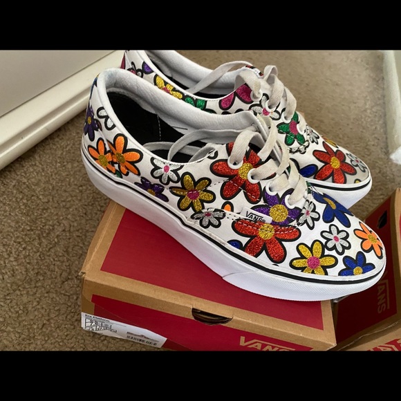 Platform vans - Picture 2 of 7